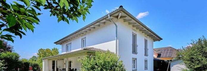 Rain | Einfamilienhaus im Toskana-Stil mit barrierefreier Einliegerwohnung & Sonnengarten