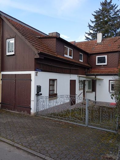 HEIMWERKER- oder Handwerker- HAUS mit Nebenhaus und großem Garten - Zentral in Bretten – Hausansicht