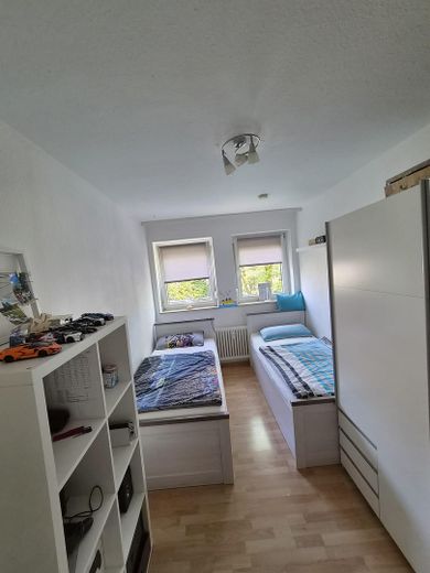 Helles Kinderzimmer