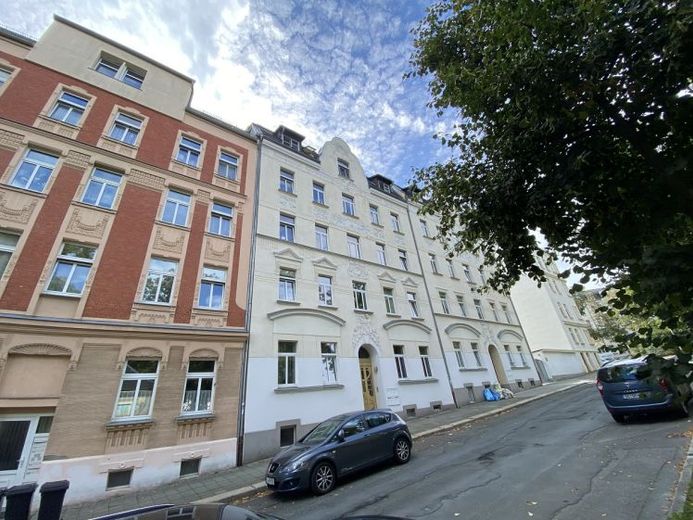 Anlageobjekt - 4-Raum-Wohnung mit Balkon, vermietet – Foto 1