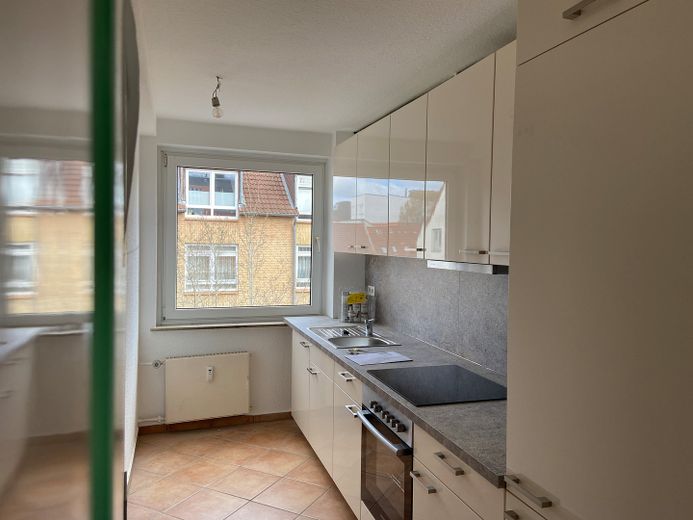 Zweizimmerwohnung in begehrter Altstadtlage – Küche neu