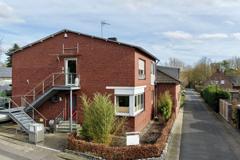 Freistehendes Einfamilienhaus mit Einliegerwohnung – zweiter Eindruck