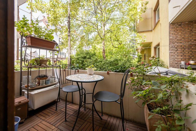 Bez prowizji! Urocze wynajęte 2-pokojowe mieszkanie w kamienicy (ok.51 m²)+balkon w Südweststadt – Balkon