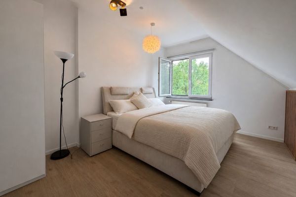 DIETZ: VOLL-MÖBLIERTE 2-Zimmer-Wohnung!