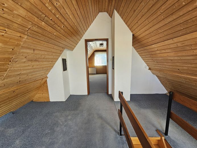 ausgebauter Vorraum DG