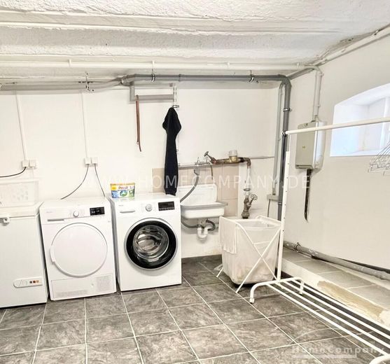 Friedrichsdorf (8070868) Komplett möbliert, ausgestattetes 7 Zimmer Haus – 657a5e23e560116dd052a3486867a8f54016c774.jpg