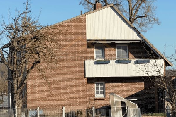 Grasleben'de huzurlu konumda 182 m2 1-2 ailelik ev, kiralama yoluyla satın alma mümkün