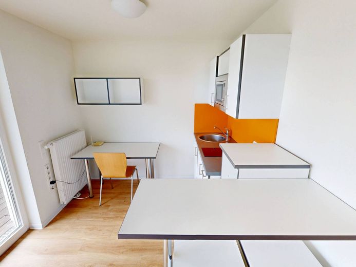 FOR STUDENTS ONLY: Modernes 1-Zimmer-Apartment mit EBK und ALL-IN-MIETE in Ottensen – Ansicht IV: Wohn- und Schlafz…