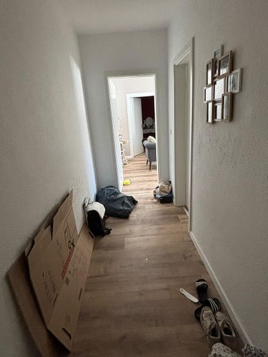 Beautiful 2.5-room apartment in Essen-Holsterhausen – Flur