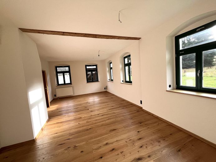 Historisches Forsthaus am Kamm im Erzgebirge – in Südlage mit Kaminanschluß