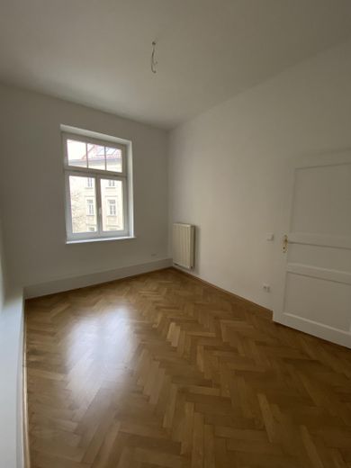 3. Schlafzimmer Rückseite