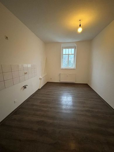 Vollvermietetes Mehrfamilienhaus mit Balkonen und Stellplätzen in guter Lage! – PHOTO-2024-02-07-16-44-31