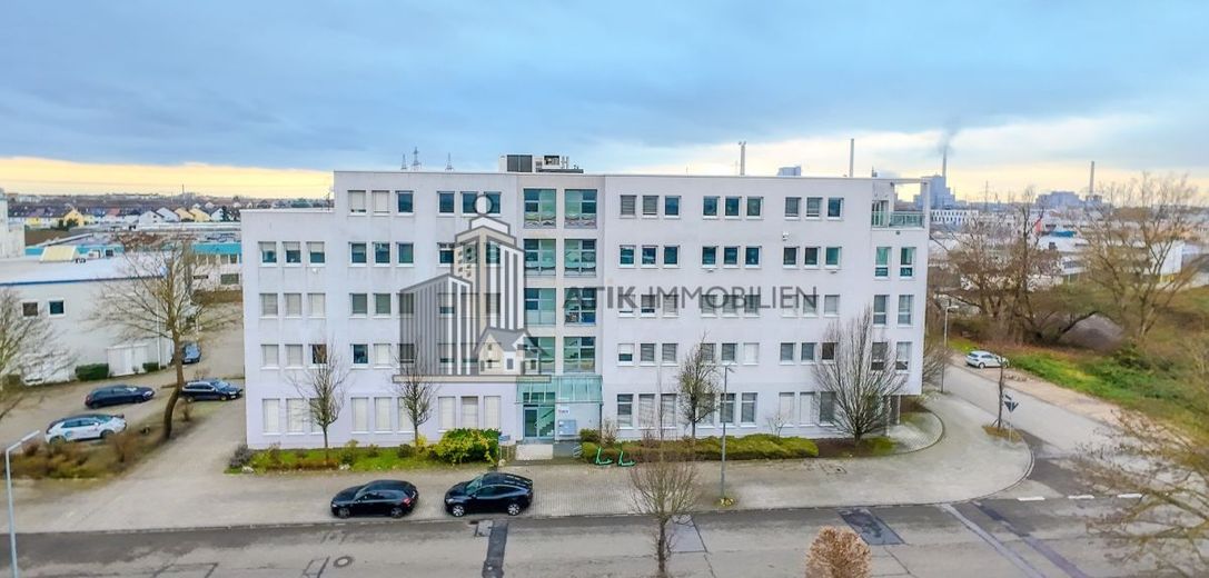 ATIK: Provisionsfrei - Erstbezug nach Sanierung - Repräsentative und Bürofläche mit EBK – Drohnenaufnahme