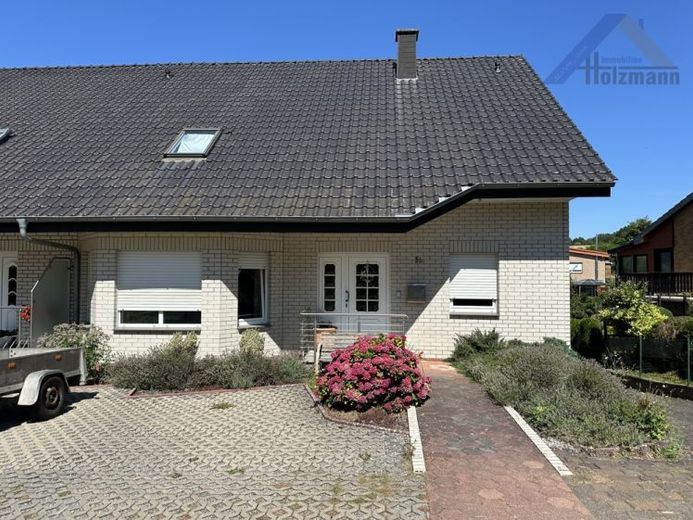 Spaziosa bifamiliare con cantina a Vlotho - Holzmann Immobilien – Foto 1
