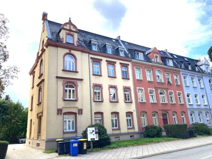 Helle 2-Raum-Wohnung mit Südbalkon und Stellplatz! Vermietet! – Foto 1