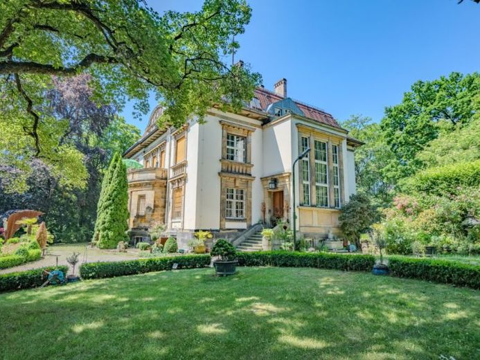 Herrschaftlich Wohnen mitten in der Stadt Hof/Saale - Jugendstil-Villa – Ein architektonisches Unikat mit Parkanlage – फोटो 1