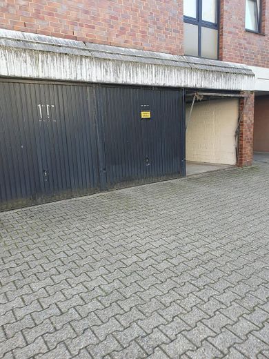 MG-Nord में शहर के केंद्र के पास किराए पर गैराज – Außenansicht Garage