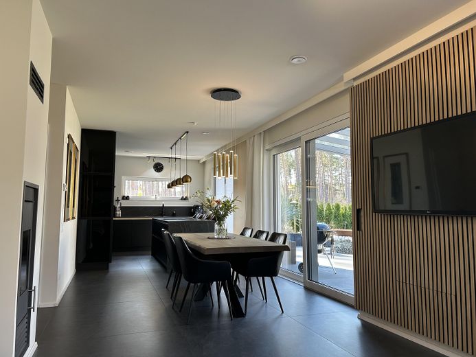 Family Residence – फोटो 28