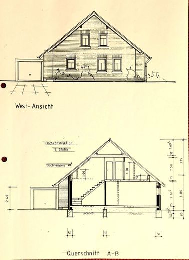 West Ansicht + Geschosshöhe