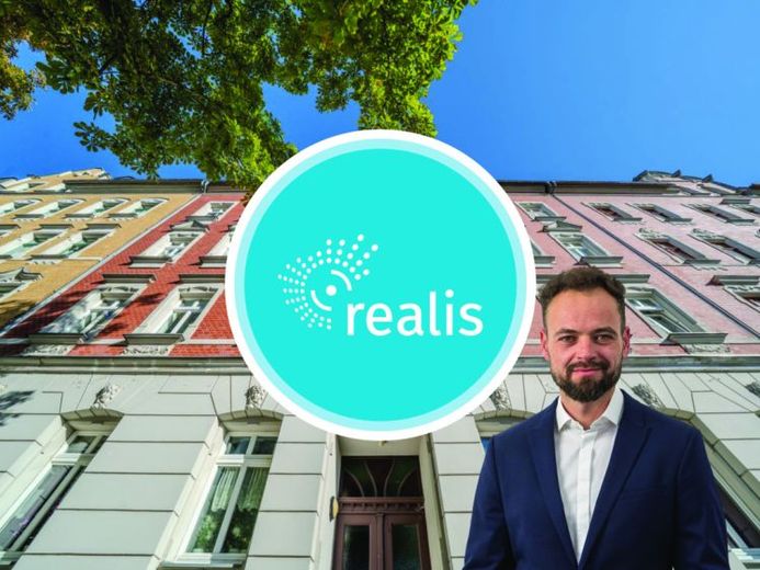 STUCCHI, MATTONI E FASCINO D’EPOCA: appartamento affittato a Chemnitz-Hilbersdorf – Foto 1