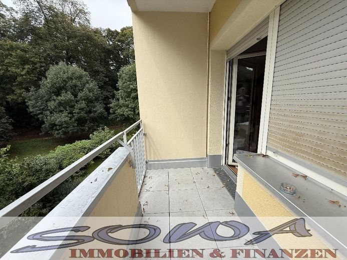 Zentrumsnahe 3 Zimmer Wohnung mit Stellplatz und Balkon mit tollem Ausblick in Neuburg - Ein Objekt von Ihrem Immobilienpartner SOWA Immobilien und Finanzen – Bild 2