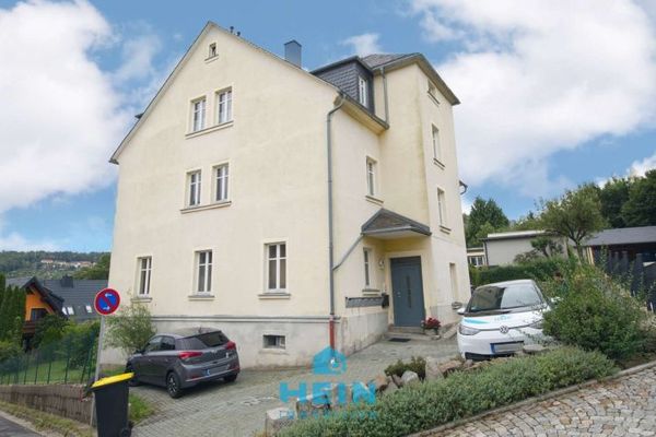 Wohlfühlen über den Dächern von Aue-Bad Schlema – charmante Dachgeschosswohnung mit besonderem Flair