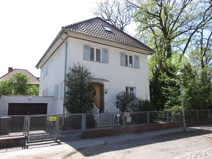 Sonnenterrasse und Saunalandschaft nahe Spandauer Forst – Mögeldorfer Weg 2...