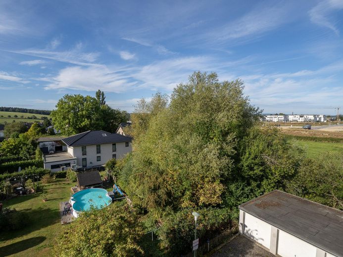 Charmante 3Z-Maisonette-Wohnung mit großem Balkon und Blick ins Grüne in Stolberg-Donnerberg – Ausblick Schlafzimmer