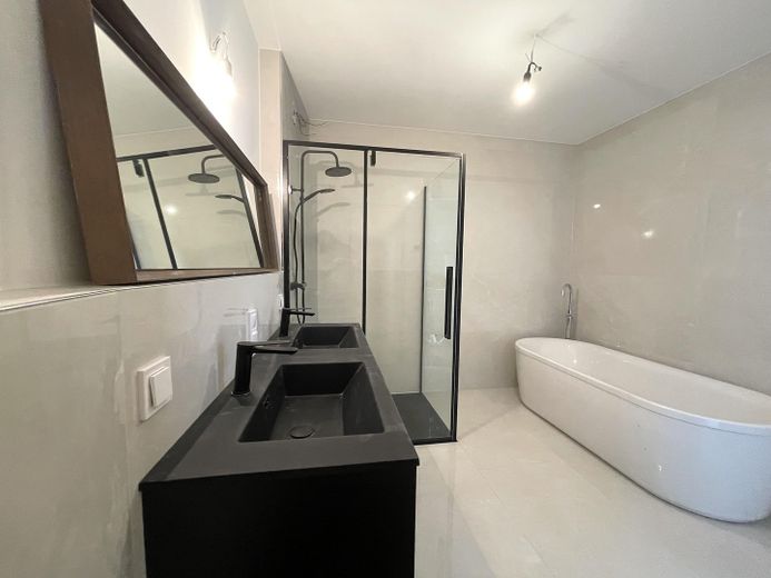 Vollbad mit Wanne+Dusche