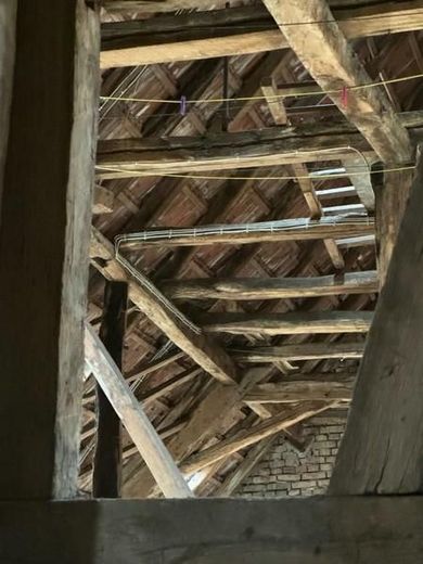 HANDWERKERJUWEL! Altbauflair für Bewohner mit jungen Ideen! Die Vergangenheit zur Zukunft machen! – 2 OG und Dach (4)