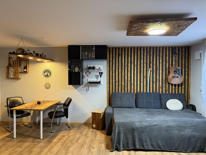 Wohlfühloase – modernes Einfamilienhaus mit Einliegerwohnung – Wohnzimmer Einliegerwohnung