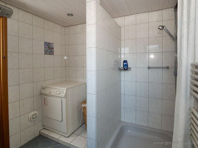 1. OG, WC/Dusche