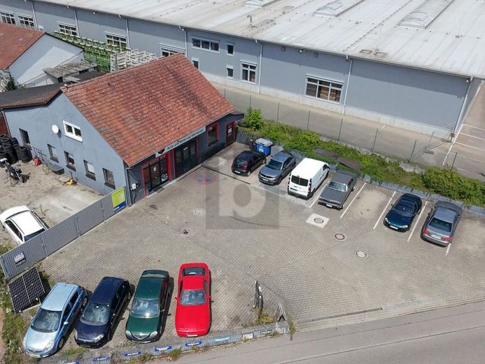 KFZ-WERKSTATT MIT VOLLAUSSTATTUNG – Foto 1