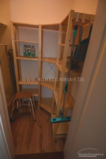 Appartamento moderno ammobiliato a Kiel Schilksee con balcone – 00b2f8eae9e0292f957384f58b18ee84e61aa210.jpg