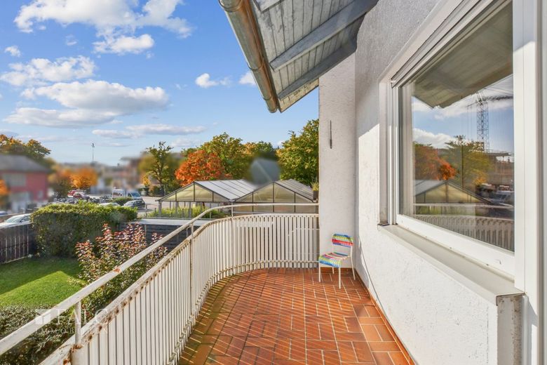 Ein Zuhause zum Ankommen: Hochwertig vor 5 Jahren kernsaniert und modernisiert – Balkon