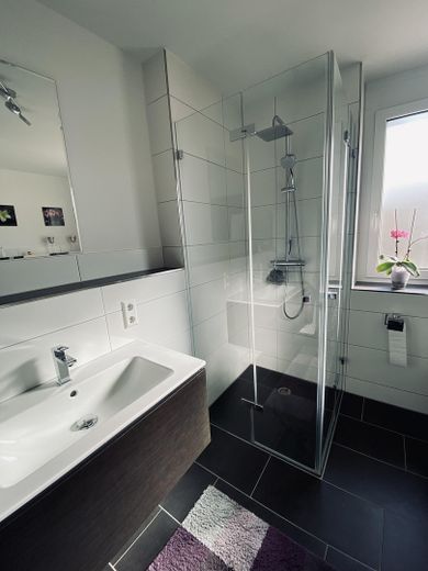 Badezimmer 2