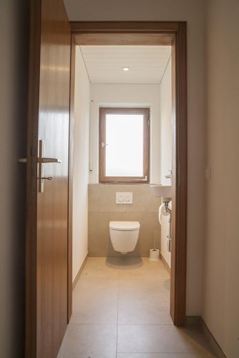 Erstbezug nach Sanierung: Helle 97 m² Wohnung mit Südbalkon, Garten, Kellerraum und Garage – फोटो 10