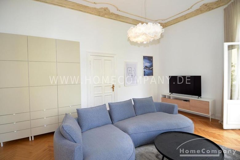 Hochwertige 4 Zimmerwohnung, Altbau Stuck, am Ku´Damm zentral – f630d2eb7ca025888db896c0f763315e99cbf388.jpg