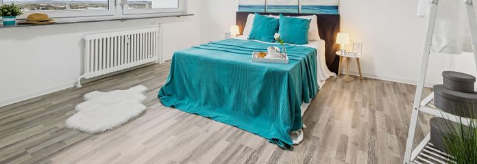 Bright + ready-to-move-in apartment - commission-free, directly from the owner – Schlafzimmer