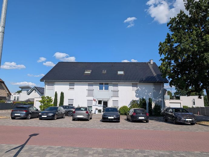 Moderne und Helle 3,5 Zimmer Wohnung von 2014 in Rheinberg zentrumsnah – Hausansicht von vorne