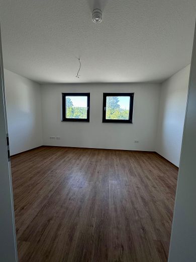 3,5 Zimmer – Kinderzimmer / Büro
