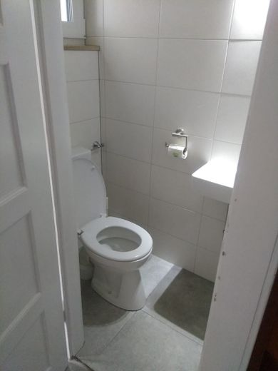 (105-02) möbeliertes 1 Zimmer in 2 er WG (Küche-Dusche-WC) in ruhiger Lage – Foto 11