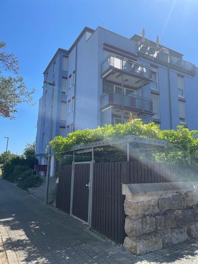 Ruhig gelegene 2-Zi.-Whg. mit Terrasse + Garten – Außenansicht2