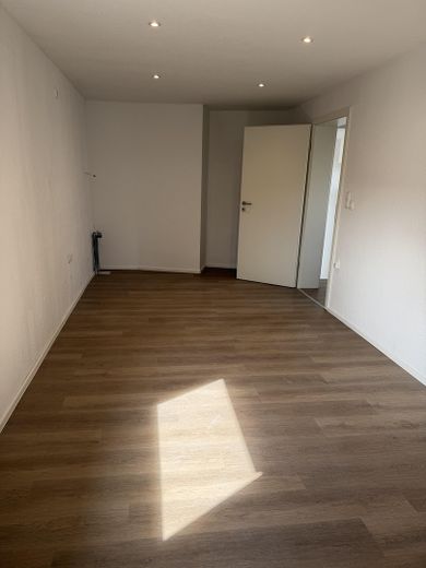 renoviertes Haus 4 Zimmer Küche Bad mit Hof und Garage Worms Abenheim – Küche / Esszimmer