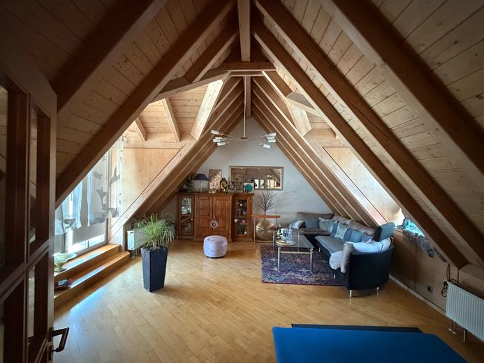 Haus mit Zukunft! Zwei separate Wohnungen - getrennte Eingänge. Attraktive Möglichkeiten! – फोटो 23