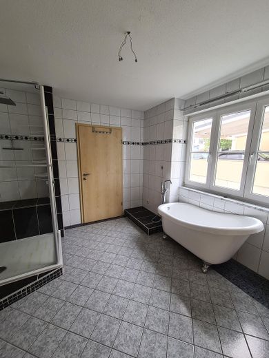 Masterbad mit Badewanne