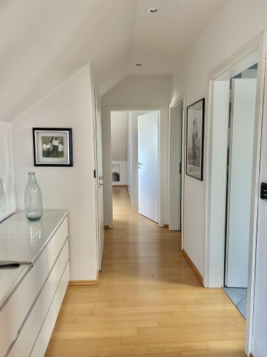 Appartamento di design arredato nel quartiere Dobbenviertel di Oldenburg – Foto 4