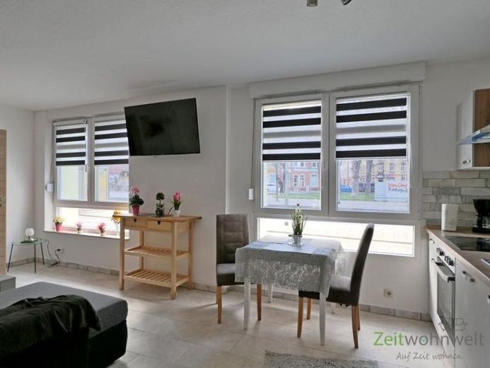 (EF0987_M) Erfurt: Ilversgehofen, neu ausgebaute möblierte Wohnung mit ruhigem Schlafzimmer für Wochenendheimfahrer – Foto 1