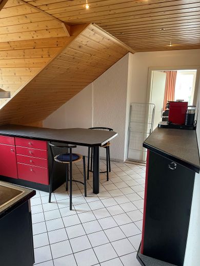 Sanierte 2-Zimmer-Wohnung in TOP-Lage - Sofort verfügbar! – Küche Teil2