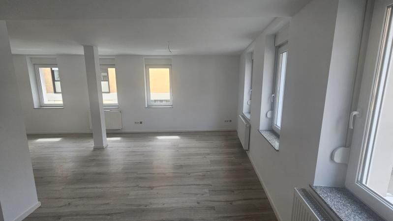 Komplett saniertes Wohn-/ Geschäftshaus im Zentrum von Weinheim/Bergstraße – Bild 2